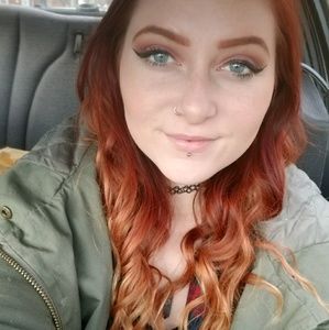 Meet your Posher, Karlee